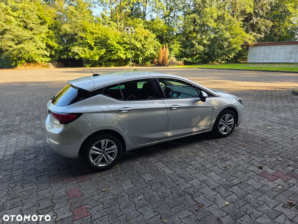Opel Astra 1.2 T Business Elegance S&S - 3
