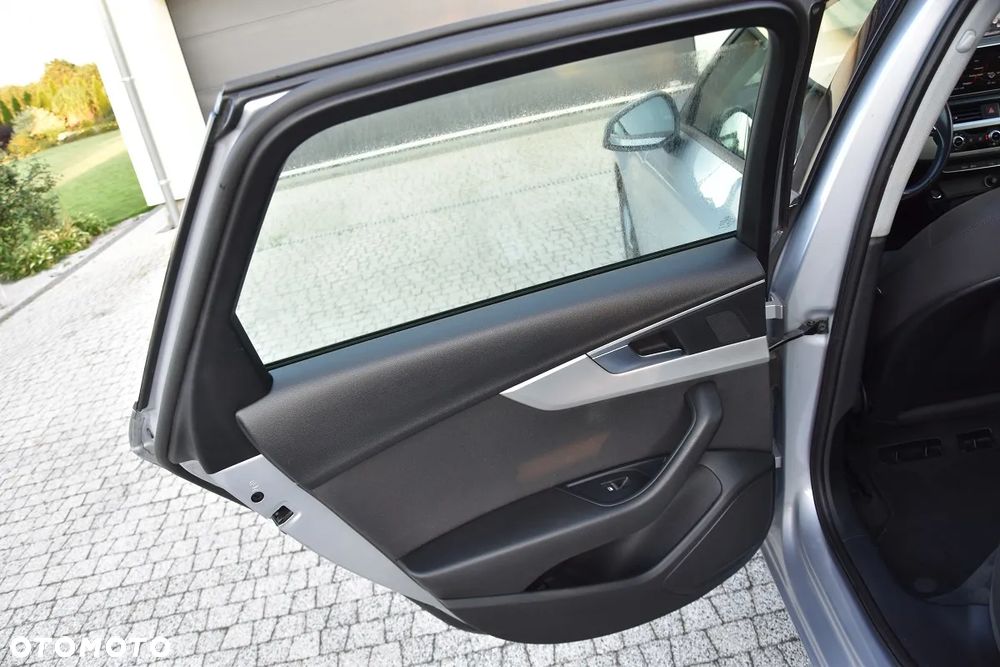 Audi A4 Avant 2.0 TDI S tronic - 20