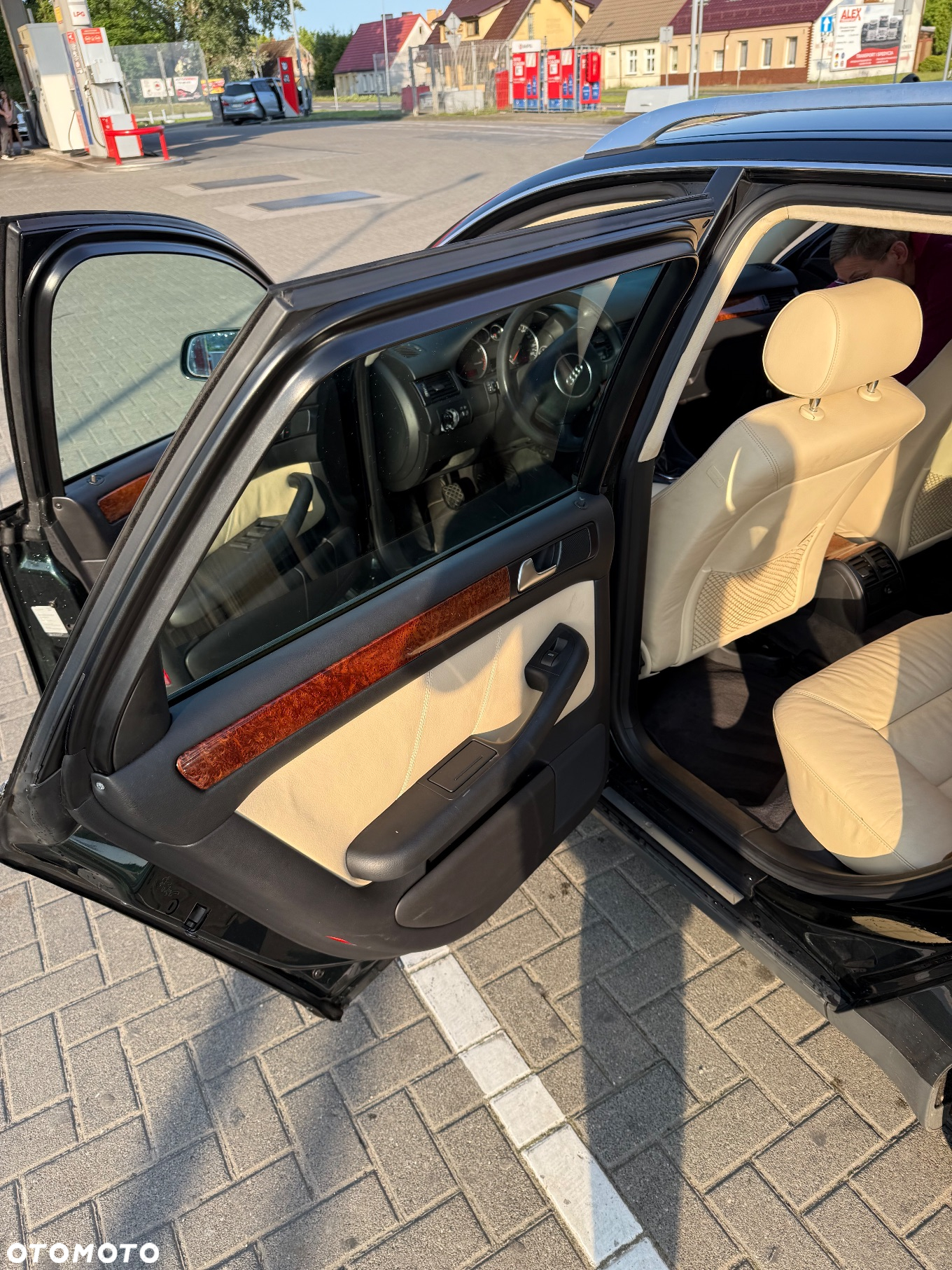 Audi A6 Avant 2.4 - 11