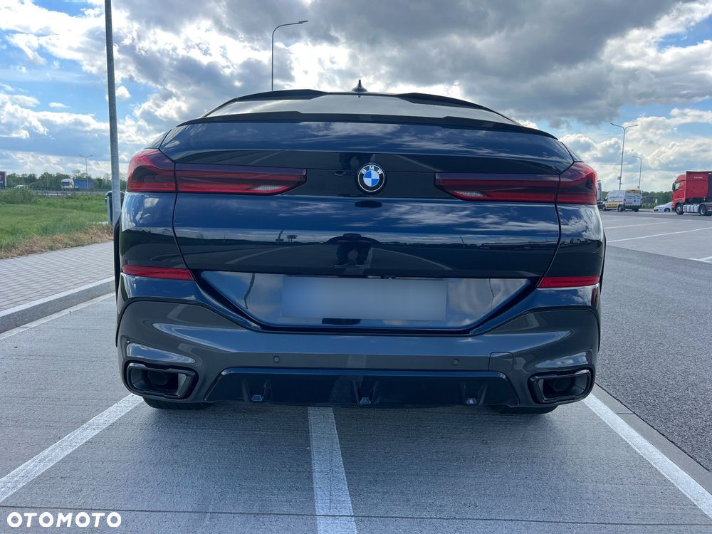 BMW X6 - 15