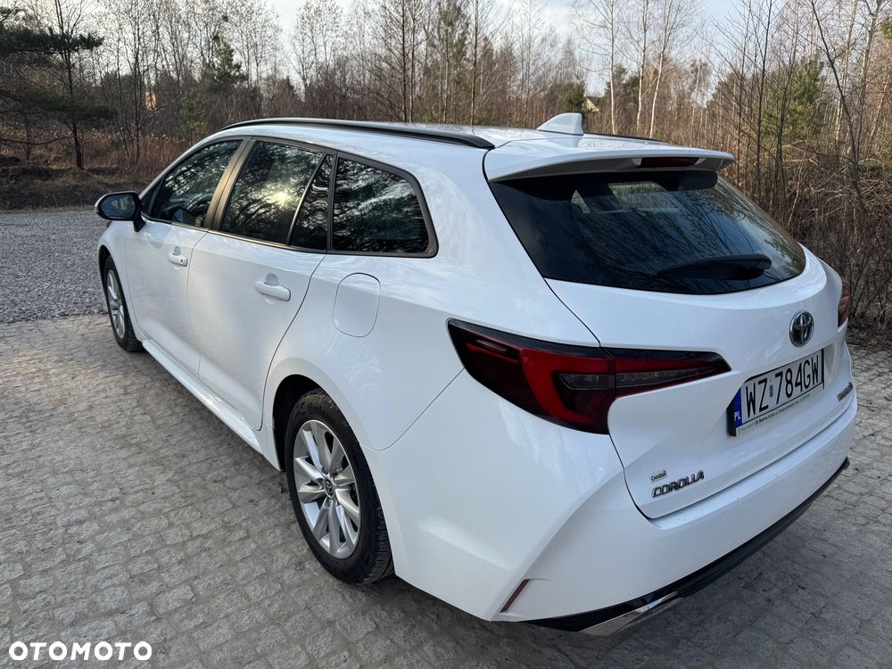 Toyota Corolla 1.8 Hybrid Comfort - 10