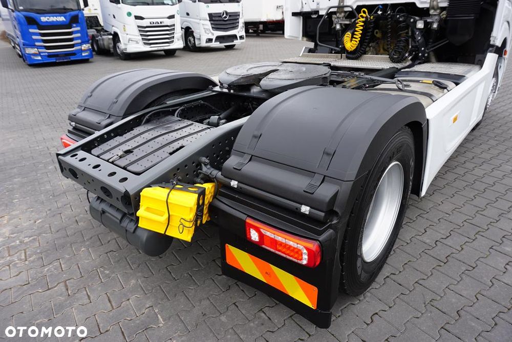 Mercedes-Benz ACTROS / 1851 / E 6 / MP 5 / RETARDER / I - COOL / BIG SPACE - 38