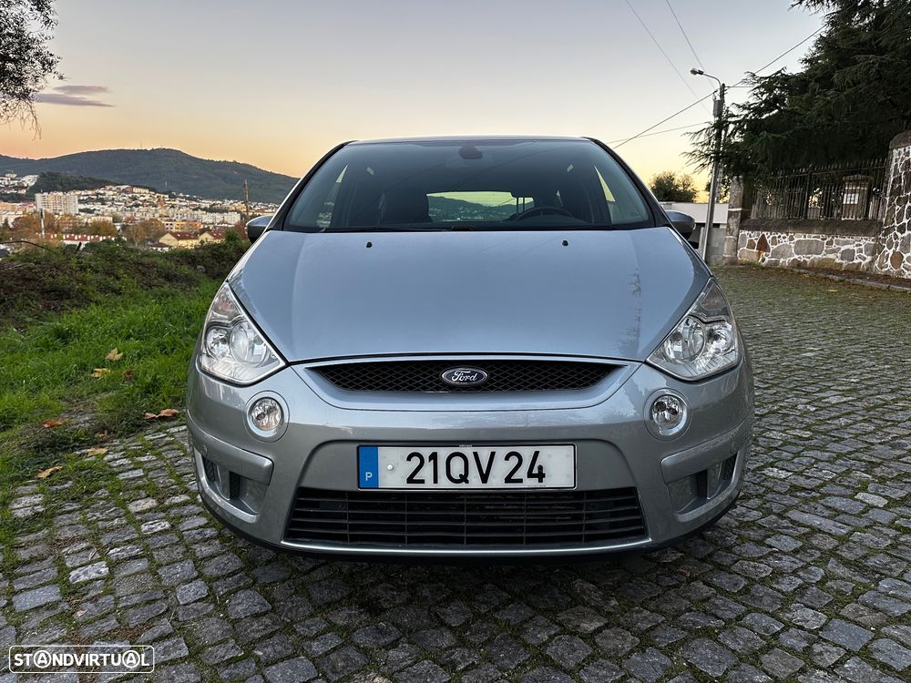 Ford S-Max 2.0 TDCi Titanium 7L - 2