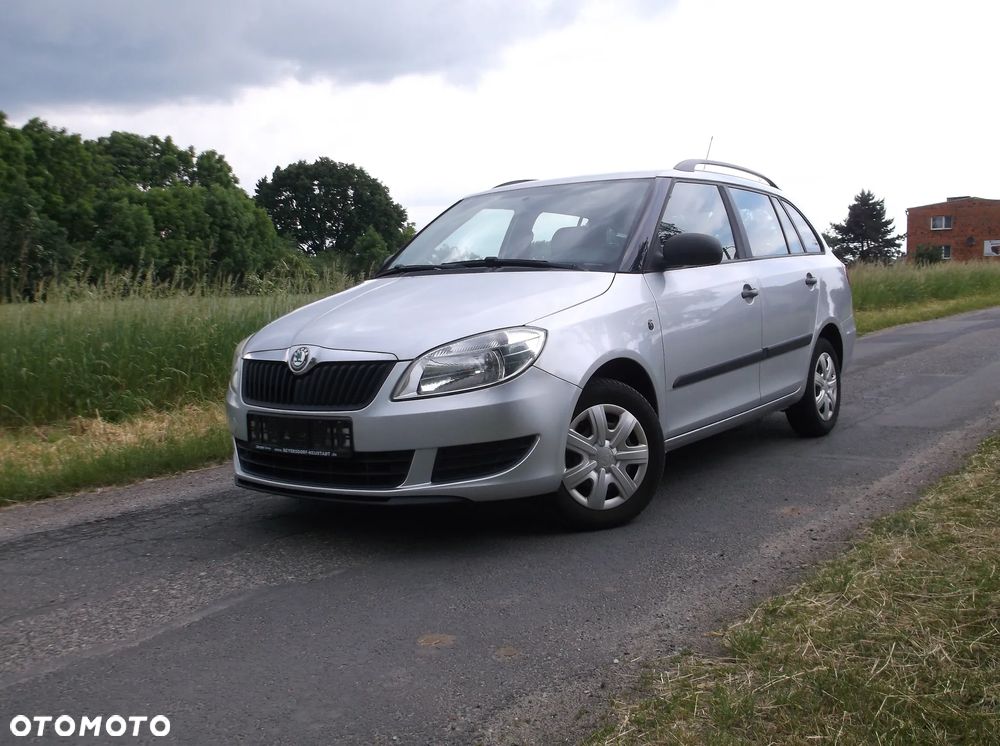 Skoda Fabia 1.2 TSI STYLE EDITION - 28