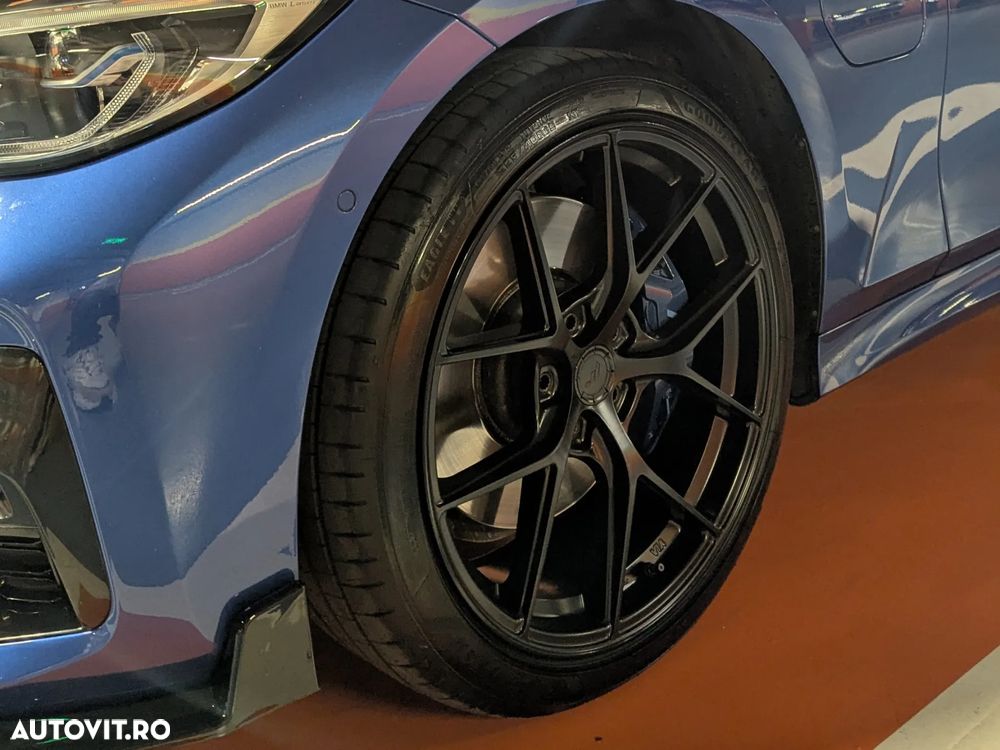 BMW Seria 3 330e Aut. M Sport - 22