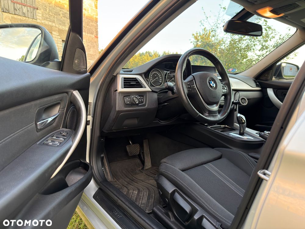 BMW Seria 3 318d - 17