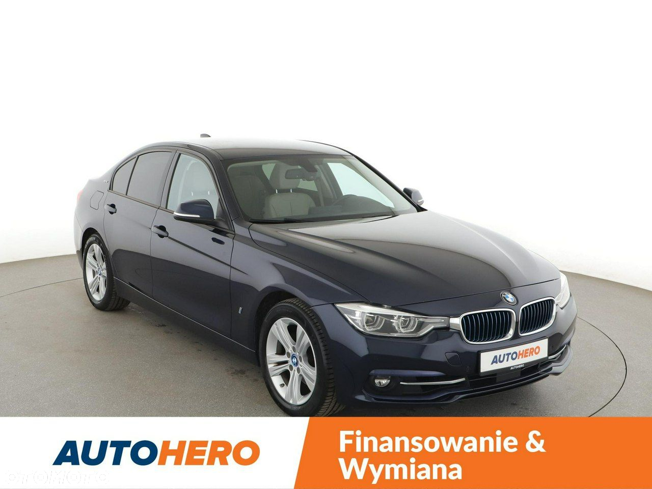 BMW Seria 3 330e Sport Line - 10