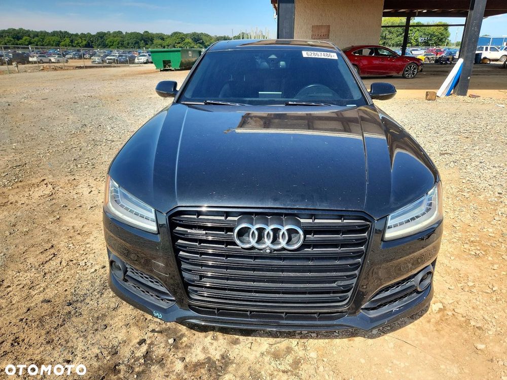 Audi A8 4.0 TFSI L Quattro - 2