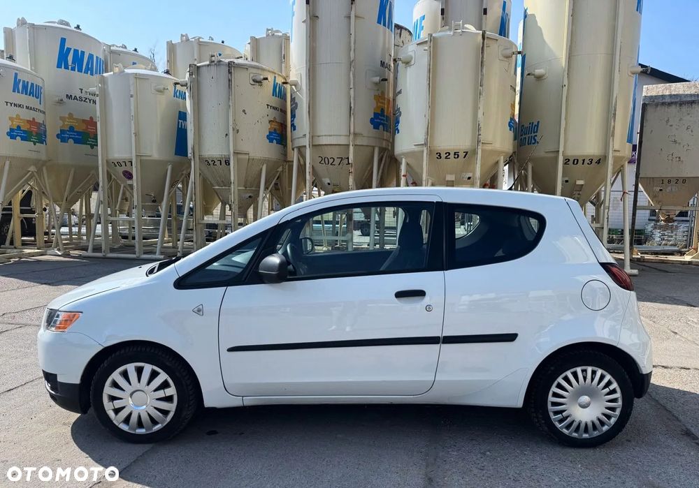 Mitsubishi Colt - 18