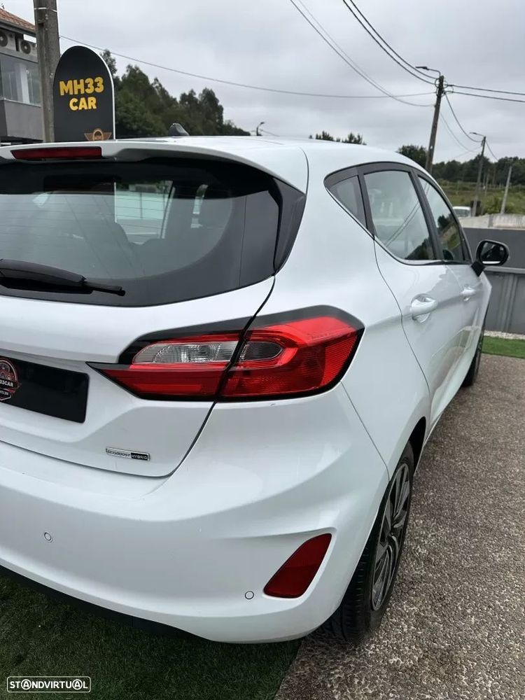 Ford Fiesta 1.0 EcoBoost Hybrid S&S TITANIUM - 17
