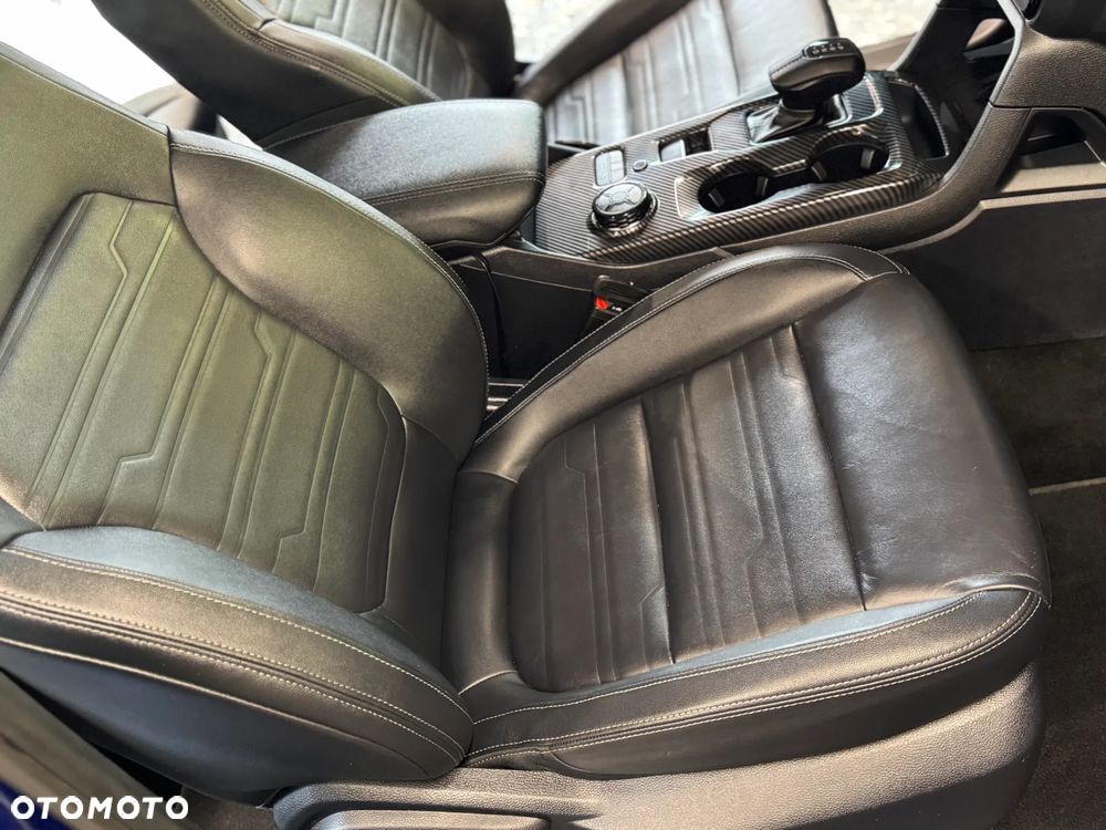Ford Ranger 2.0 EcoBlue Bi-Turbo 4x4 DC Limited - 32