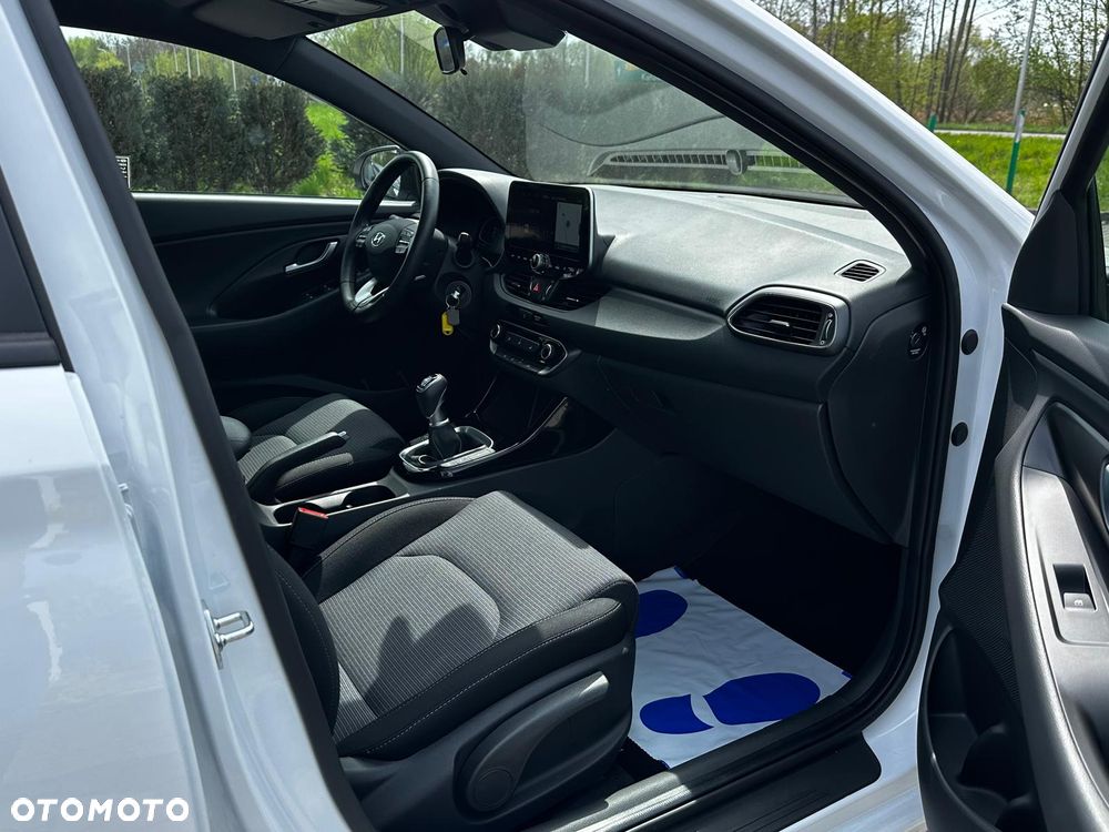Hyundai i30 - 18