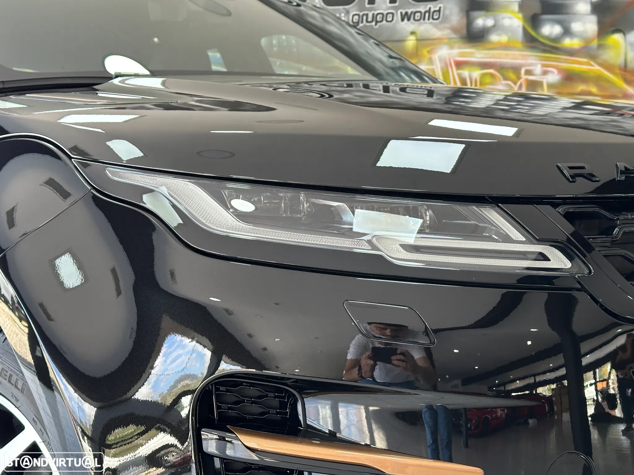 Land Rover Range Rover Evoque 2.0 P250 AWD R-Dynamic HSE Auto - 9