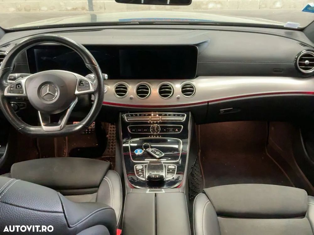 Mercedes-Benz E 350e 9G-TRONIC AMG Line - 3