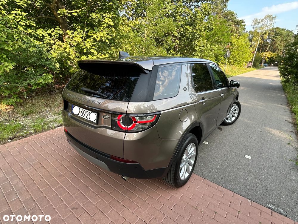 Land Rover Discovery Sport 2.0 TD4 HSE - 28