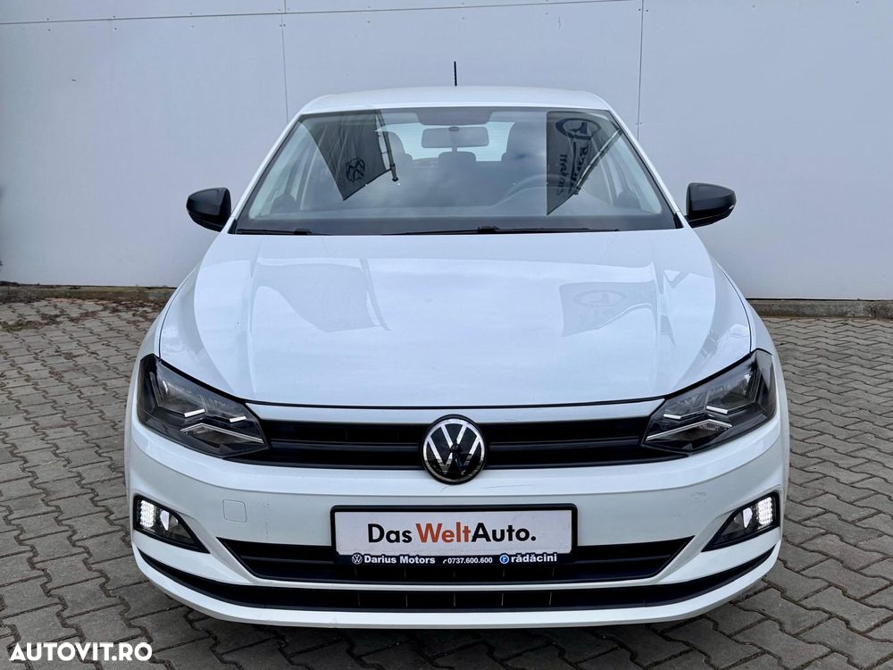 Volkswagen Polo - 2