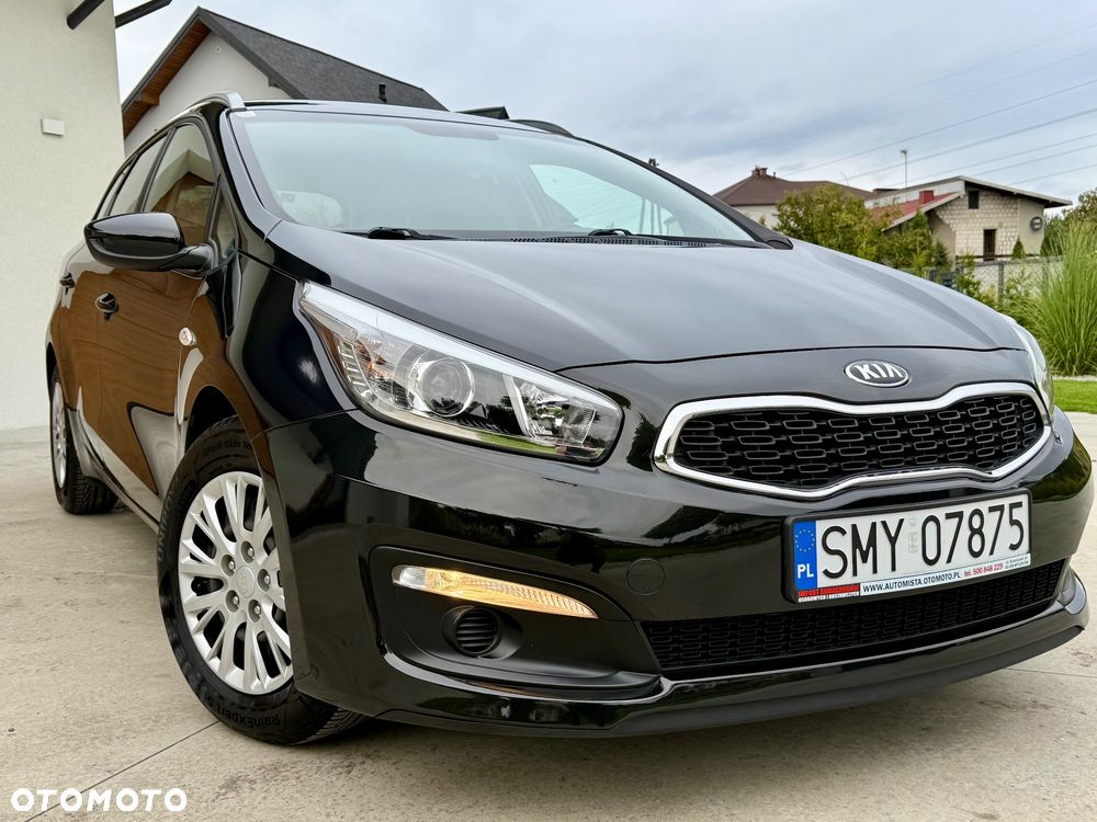 Kia Ceed 1.4 L Business Line Plus - 32