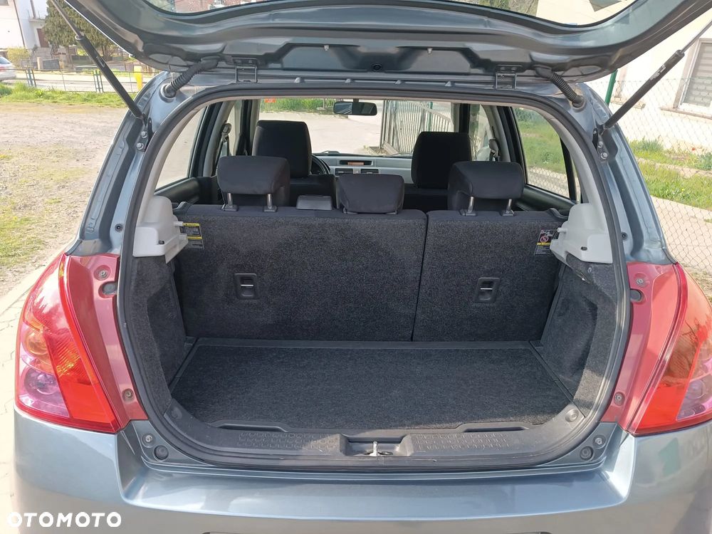 Suzuki Swift 1.3 4x4 Comfort - 12