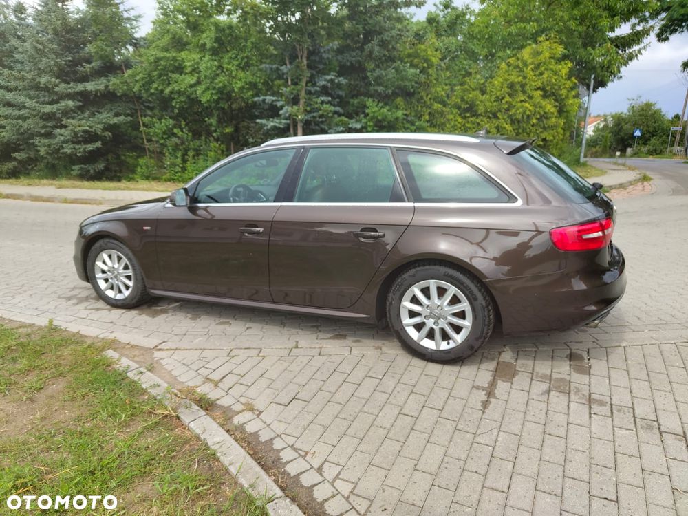 Audi A4 Avant 2.0 TDI DPF clean diesel quattro S tronic S line Sportpaket - 23