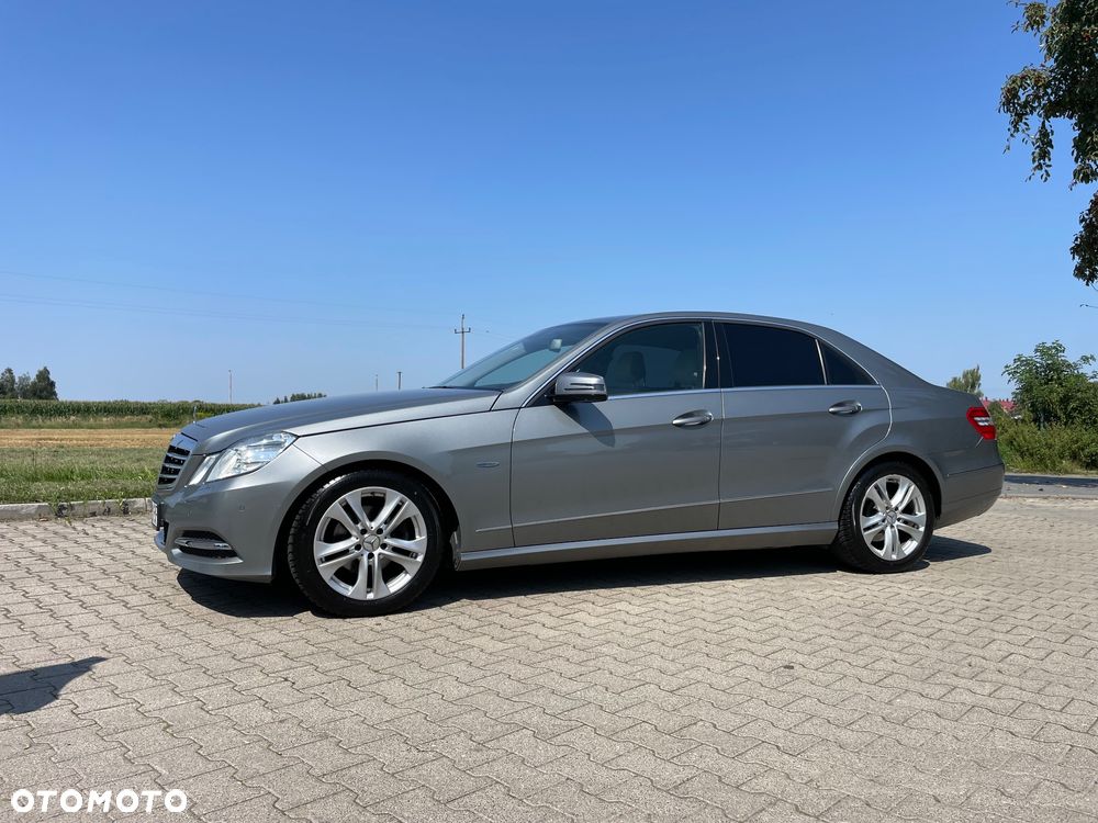 Mercedes-Benz Klasa E - 2
