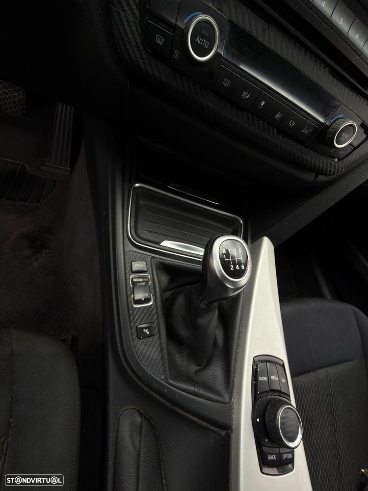 BMW 316 d Pack M - 9