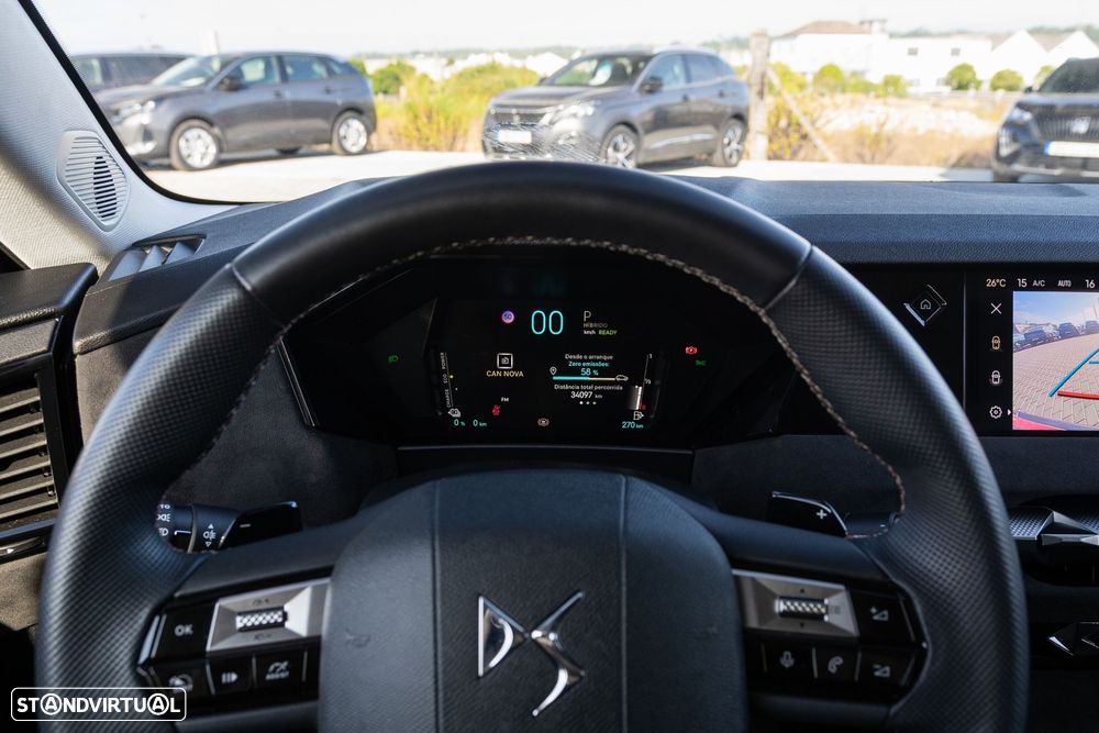 DS 4 E-Tense Performance Line EAT8 — fotografia 18