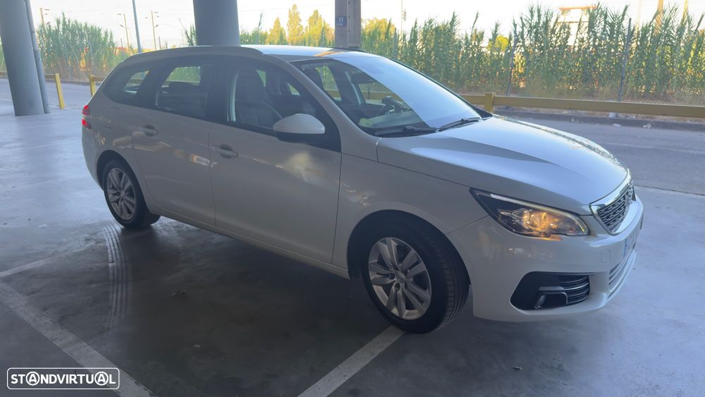 Peugeot 308 SW - 5