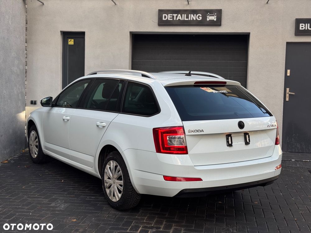 Skoda Octavia 1.6 TDI (Green tec) Ambition - 4