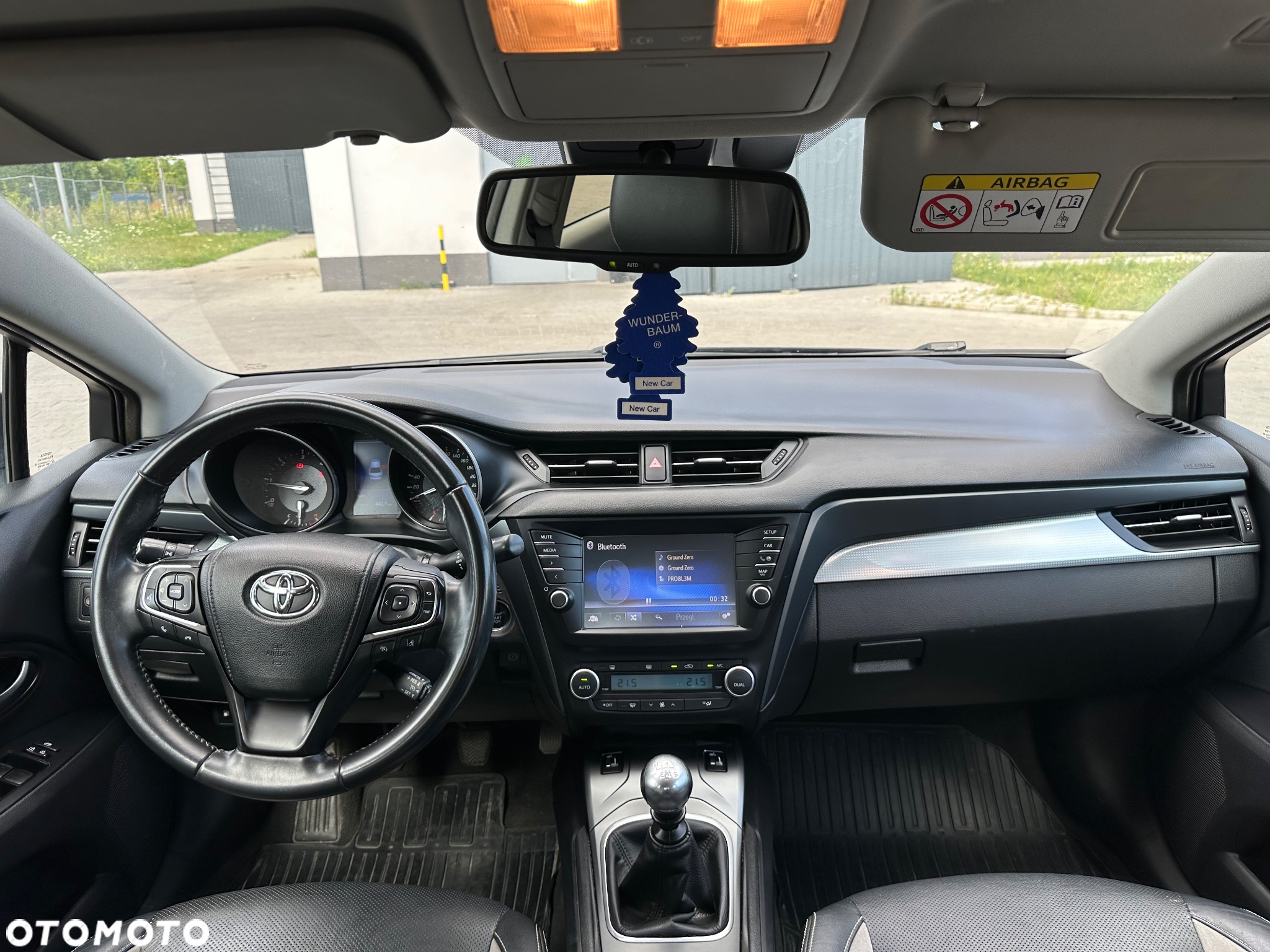 Toyota Avensis 2.0 D-4D Prestige - 12