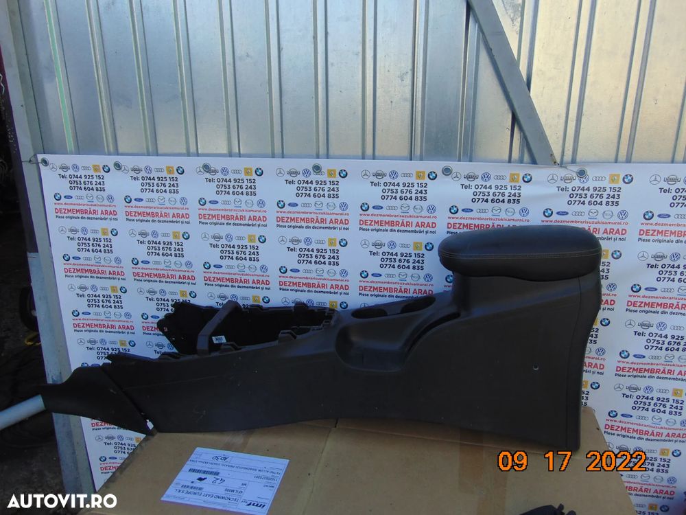 Cotiera Kia Soul dupa 2013 suport pahare cotiera completa dezmembrez - 3