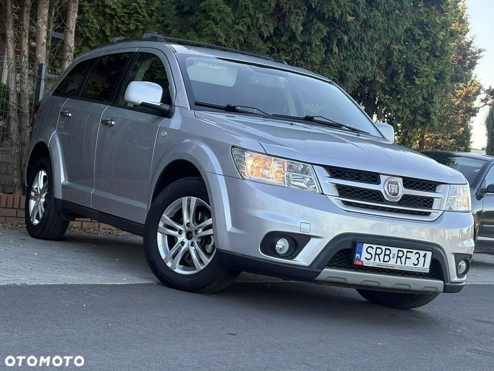 Fiat Freemont 2.0 Multijet 16V DPF Automatik Allrad Lounge - 3