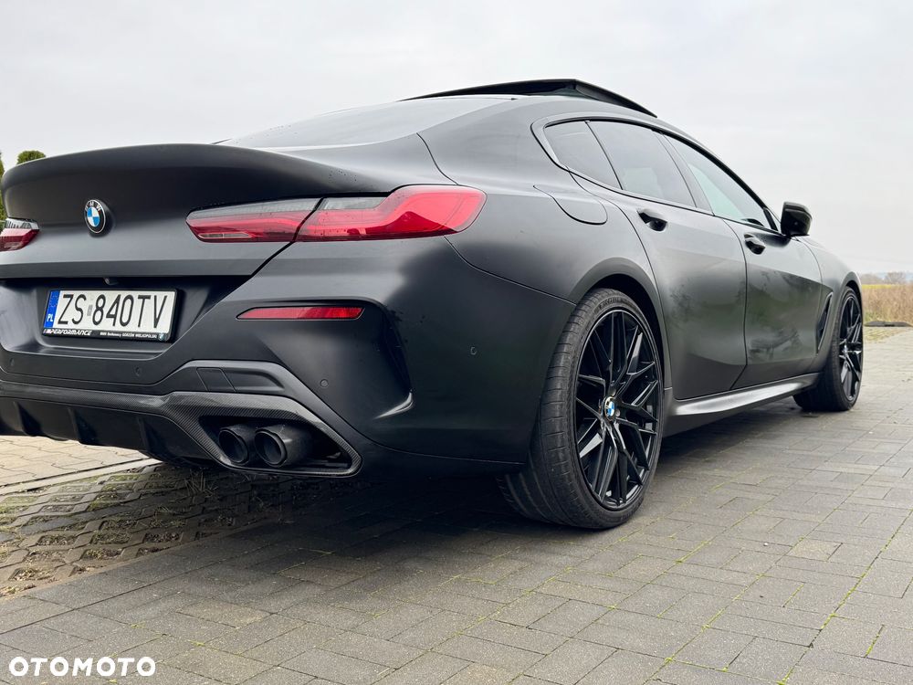 BMW Seria 8 - 26