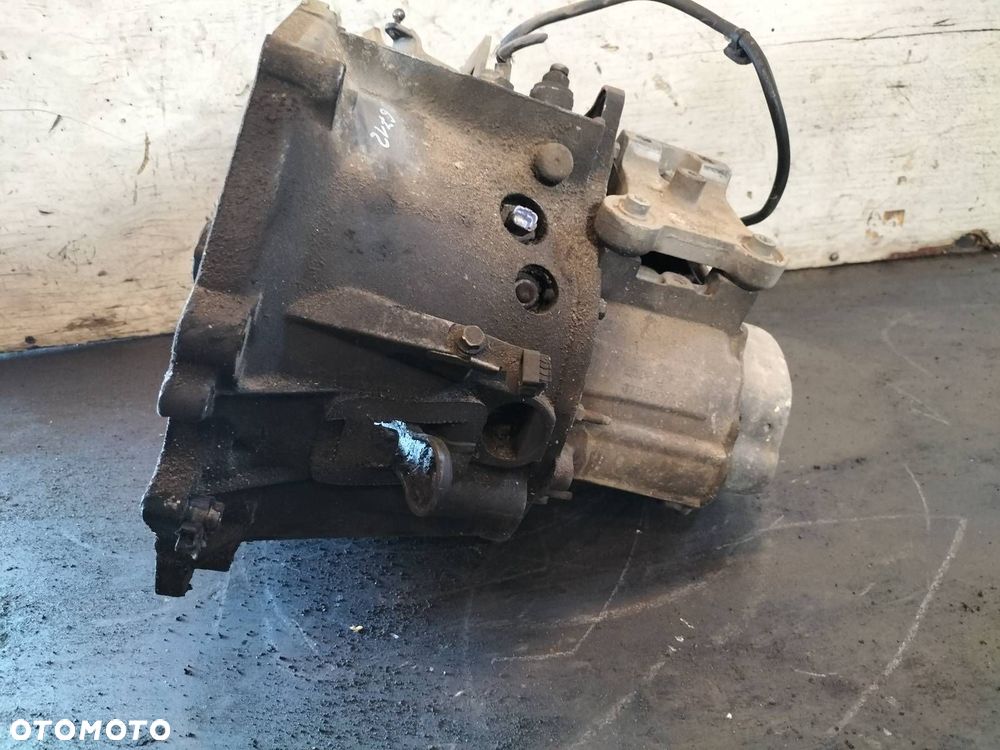 SKRZYNIA BIEGÓW PEUGEOT 207 I 1.6 HDI MANUAL 5 BIEGÓW 20DP27 - 5