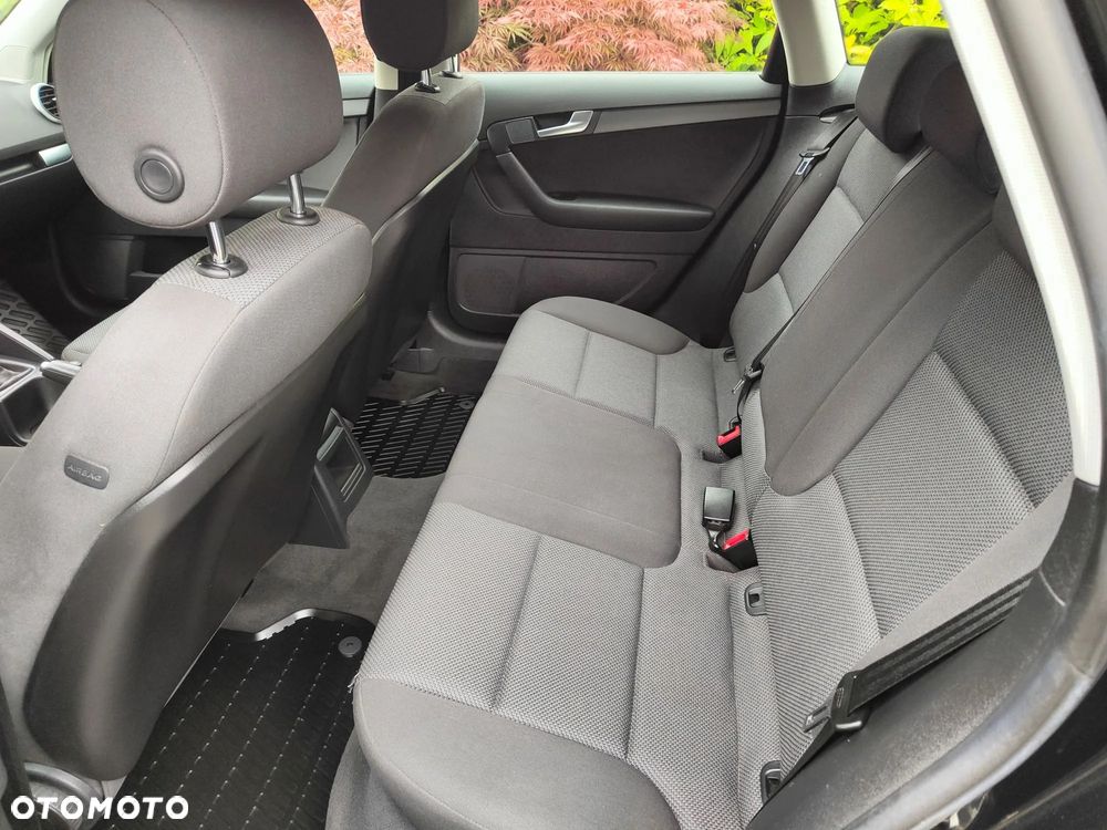 Audi A3 Sportback 1.6 Ambition - 10