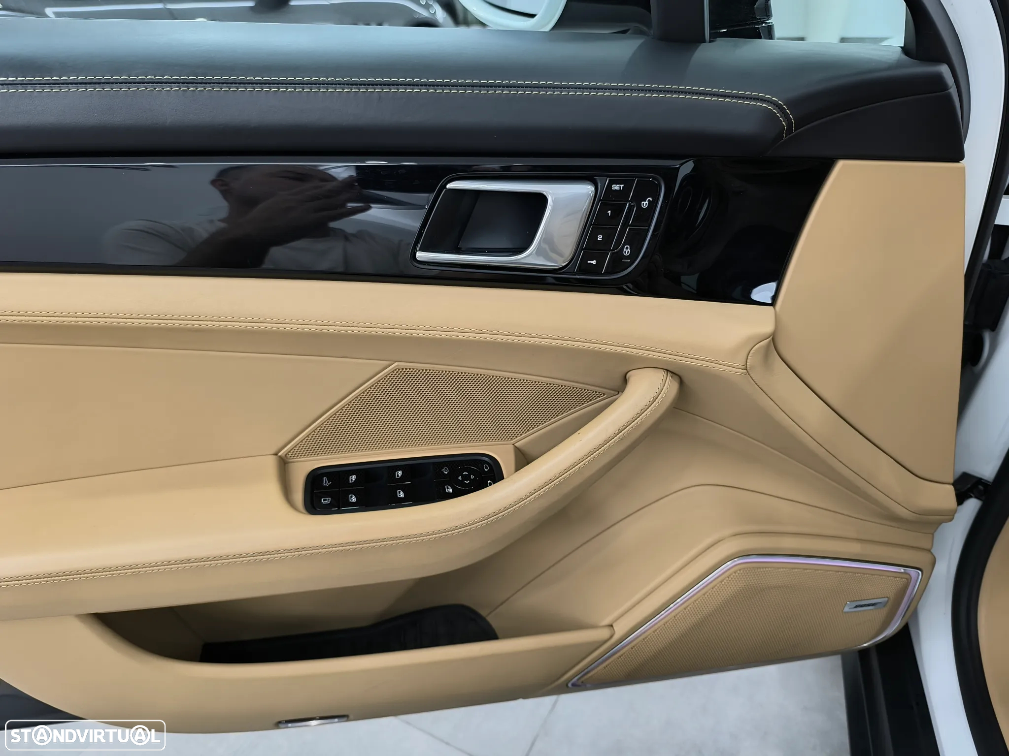 Porsche Panamera Sport Turismo 4 E-Hybrid - 26