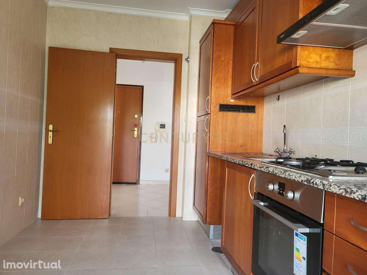 Apartamento T1 - Grande imagem: 2/17