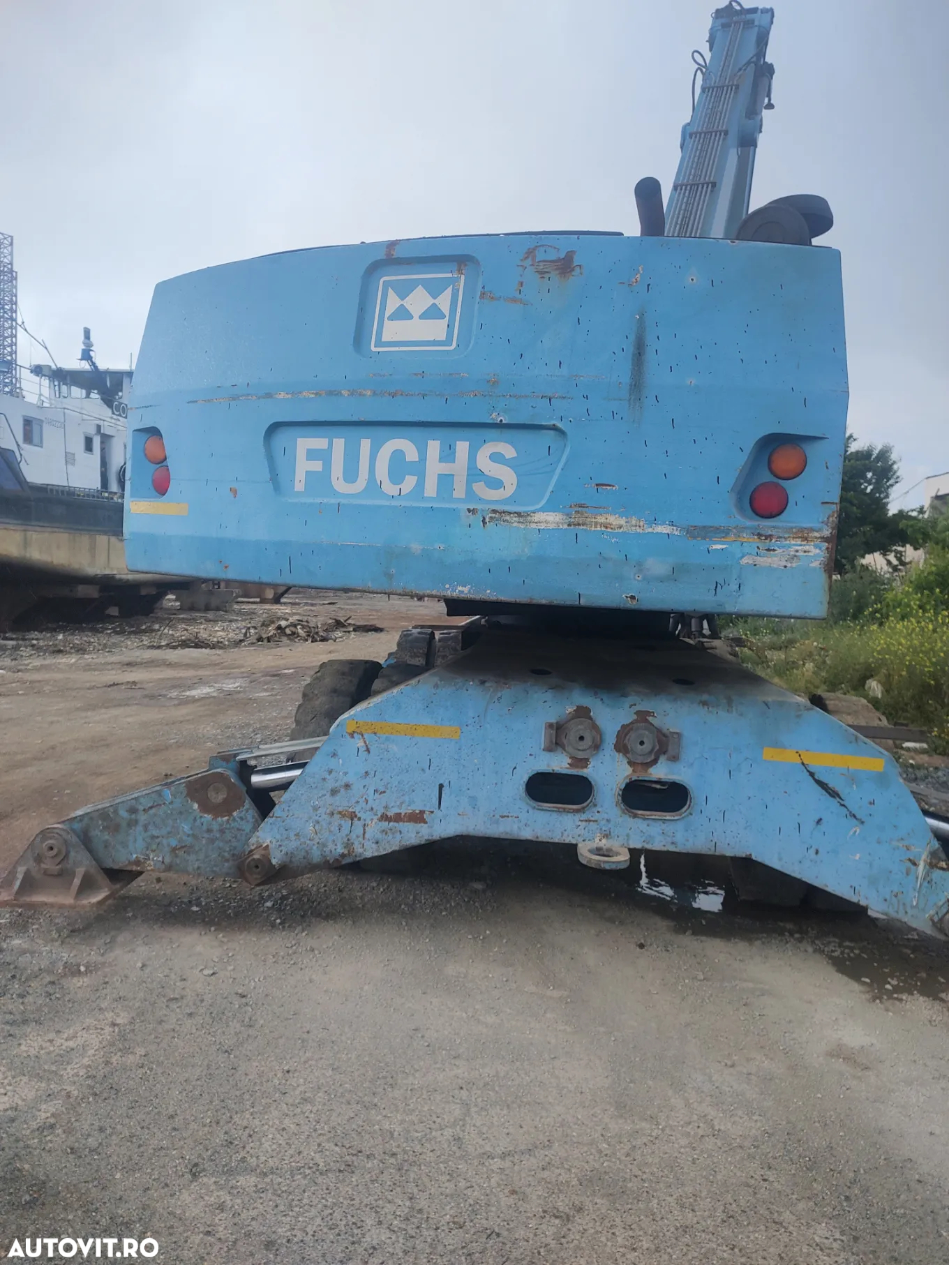 Fuchs MHL360 - 11