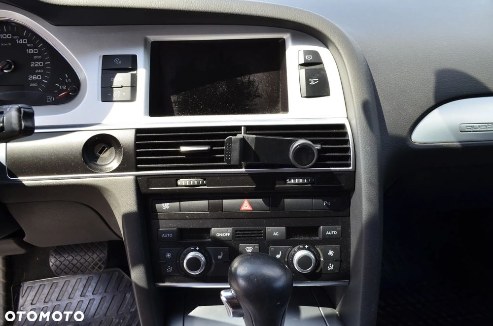 Audi A6 Avant 3.0 TDI DPF quattro tiptronic - 19