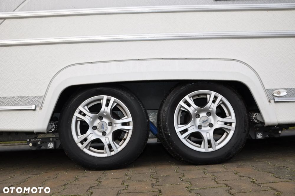 Fendt BIIJOU 590 - 12