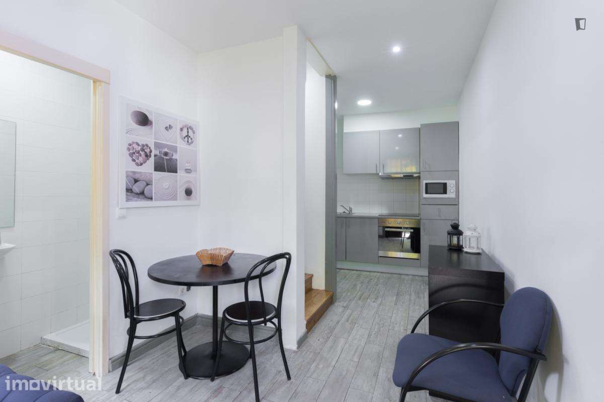 Casa com 1 quartos - localizado em Paranhos Porto - Grande imagem: 5/16