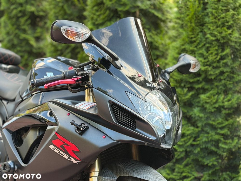 Suzuki GSX-R - 11