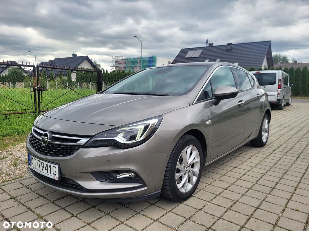 Opel Astra 1.6 CDTI Elite - 1