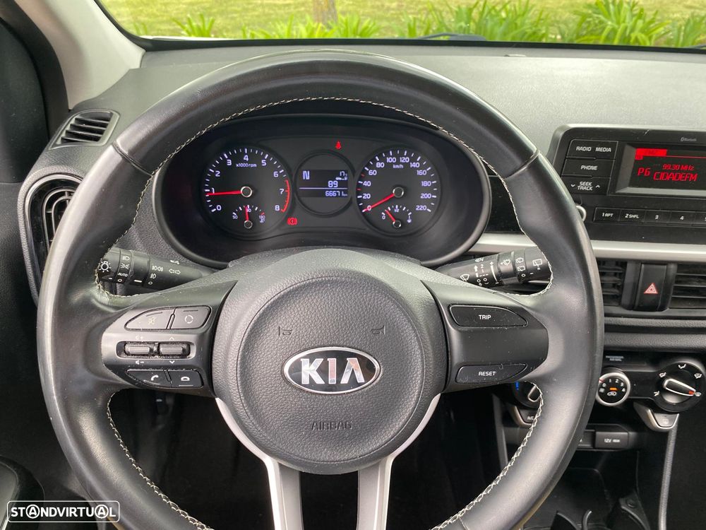 Kia Picanto 1.0 CVVT EX 4AT - 17