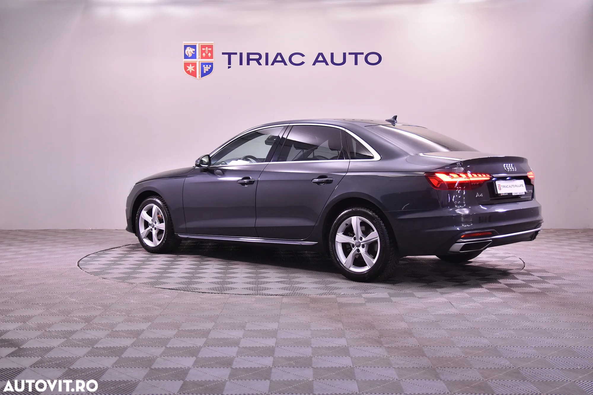 Audi A4 - 3