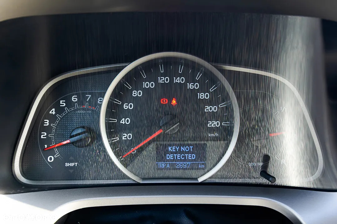 Toyota RAV4 2.0 Premium EU6 - 17