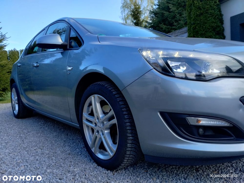 Opel Astra 1.7 CDTI DPF ENERGY - 5