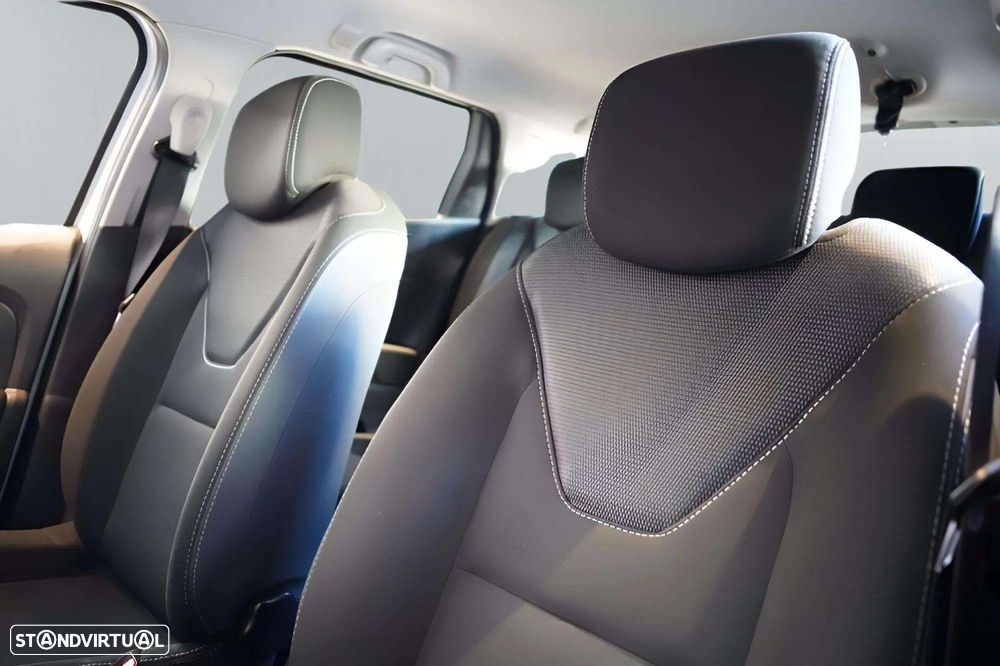 Renault Clio Sport Tourer - 27