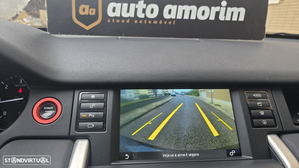 Land Rover Discovery Sport 2.0 eD4 HSE Luxury - 38