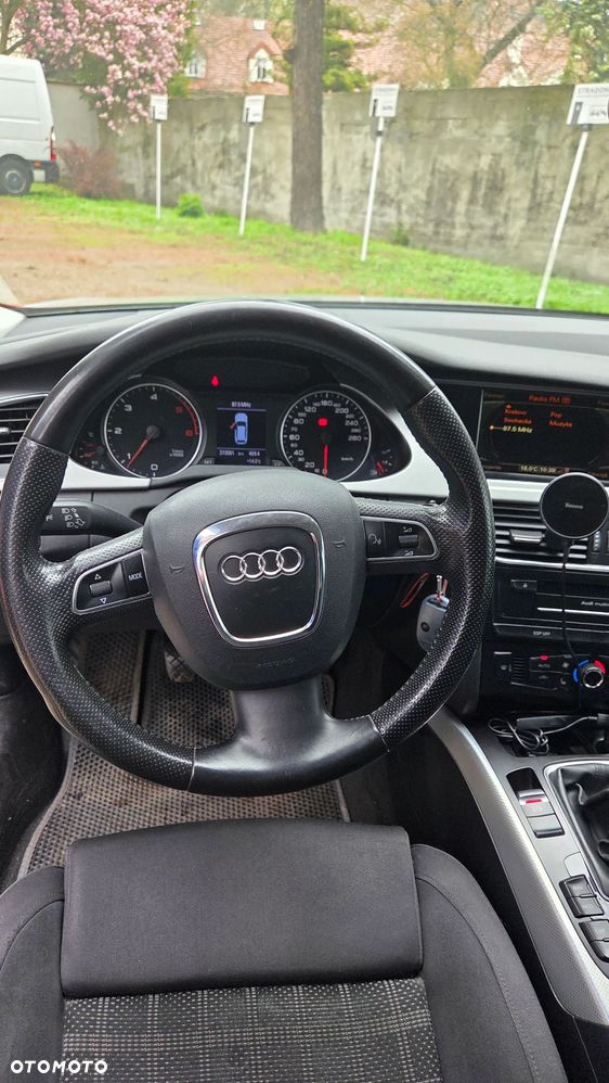 Audi A4 Avant 2.0 TDI DPF Quattro - 12