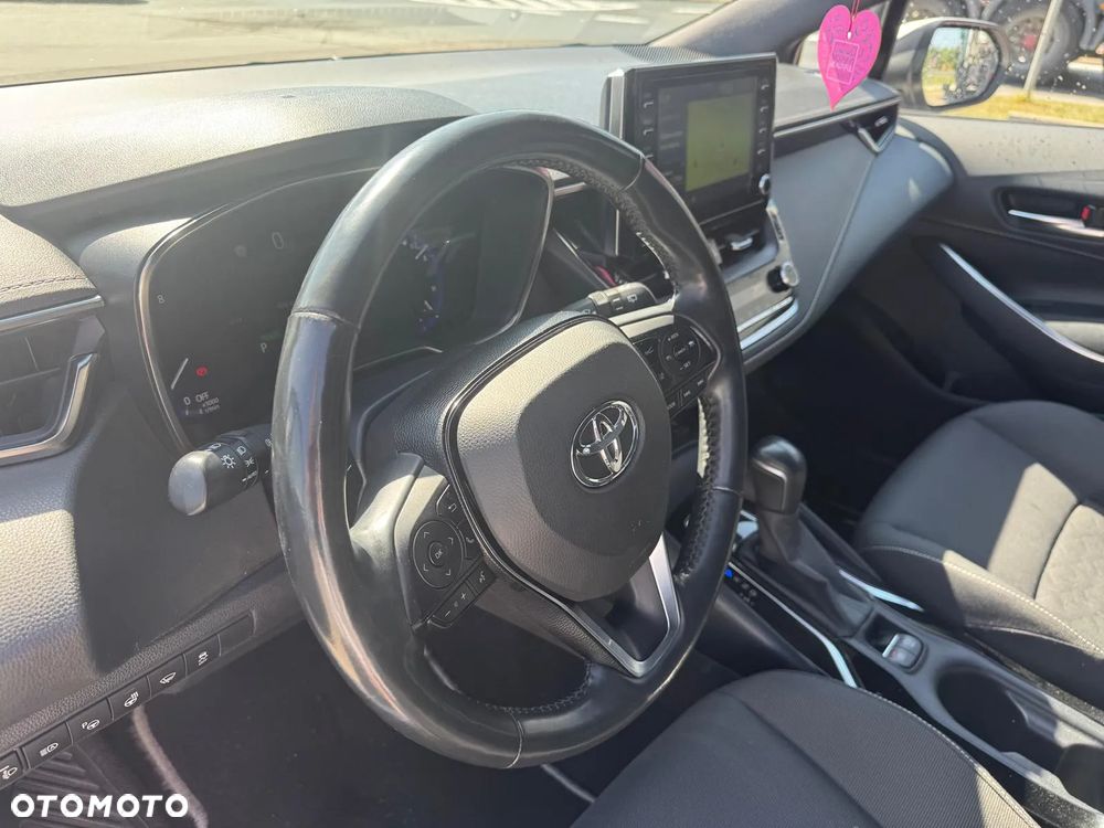 Toyota Corolla - 8